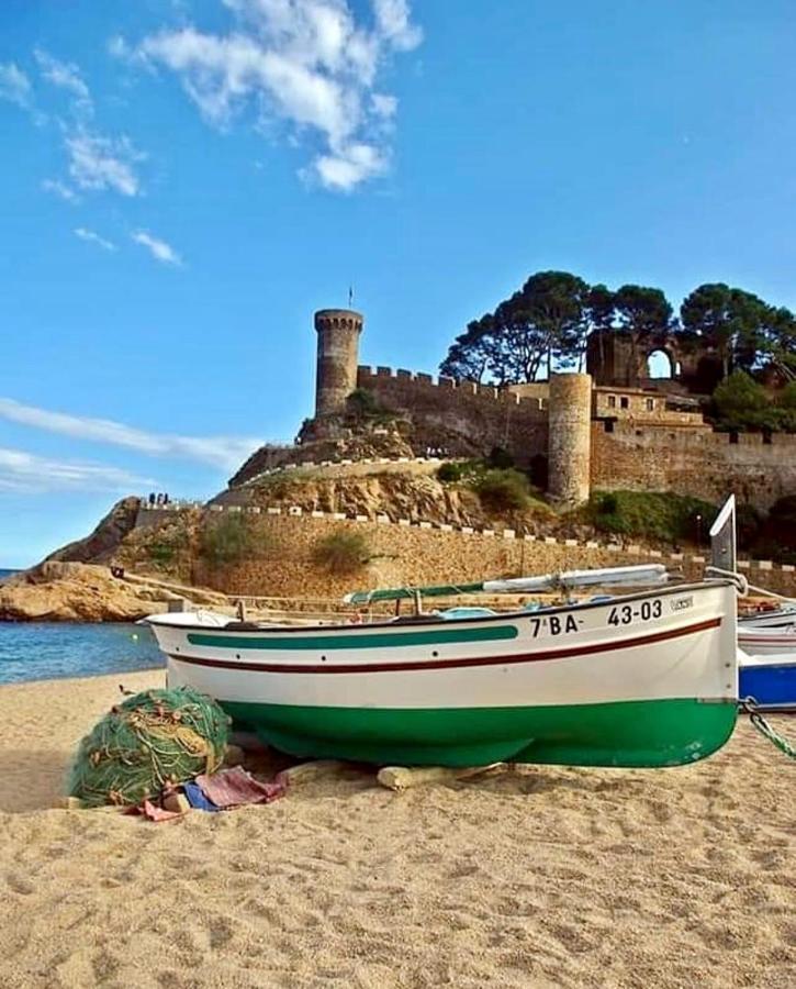 Ancora Frontbeach Luxury Apartment トッサ・デ・マール エクステリア 写真