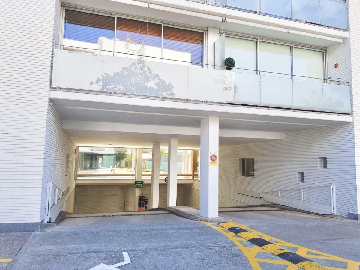 Ancora Frontbeach Luxury Apartment トッサ・デ・マール エクステリア 写真