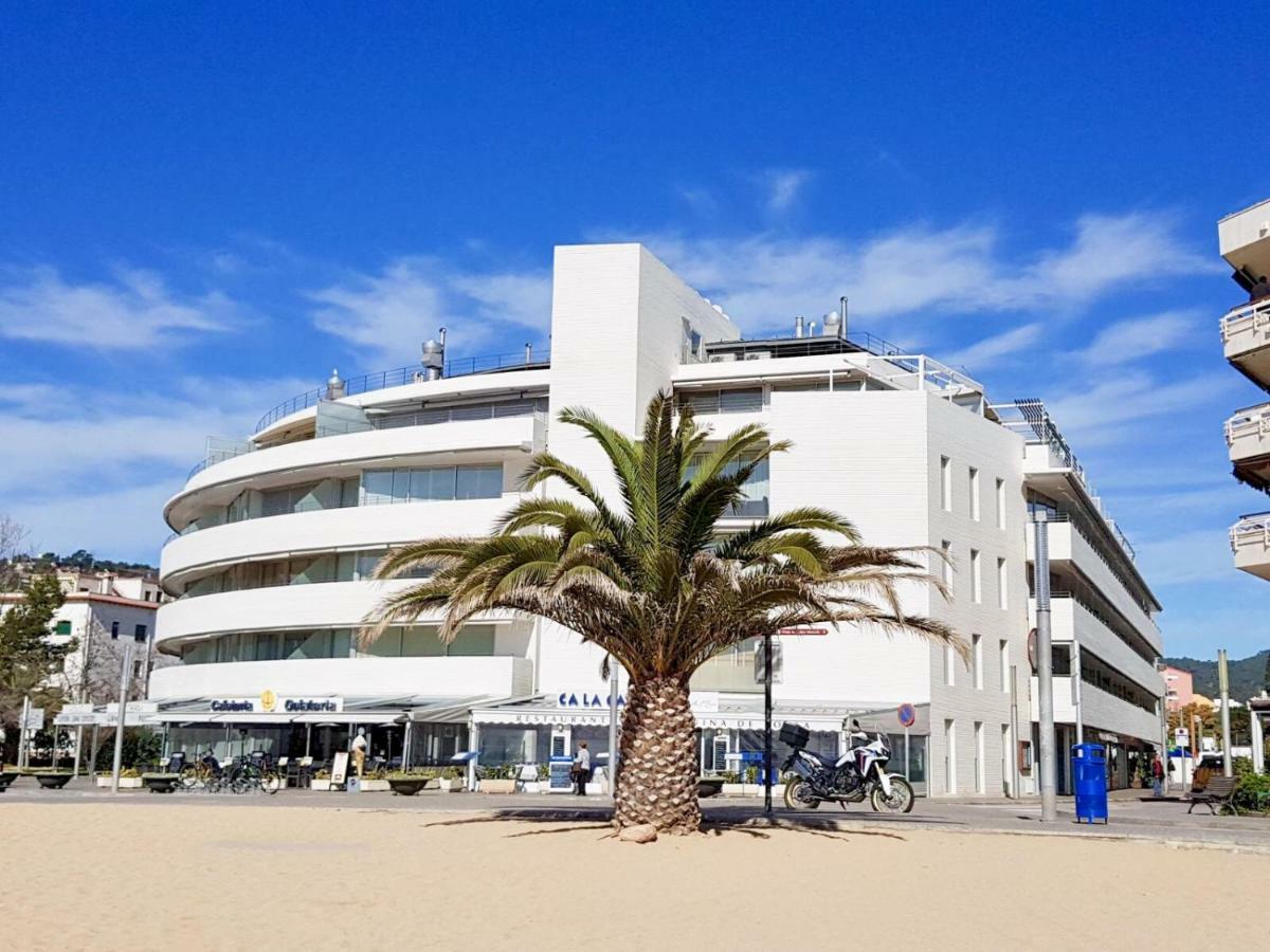 Ancora Frontbeach Luxury Apartment トッサ・デ・マール エクステリア 写真
